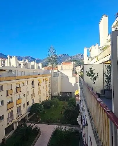 Lägenhet Gamiga Menton